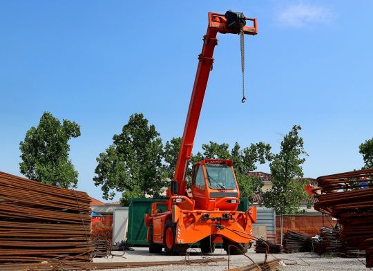 Suspended loads (Non-rough terrain) A94 course